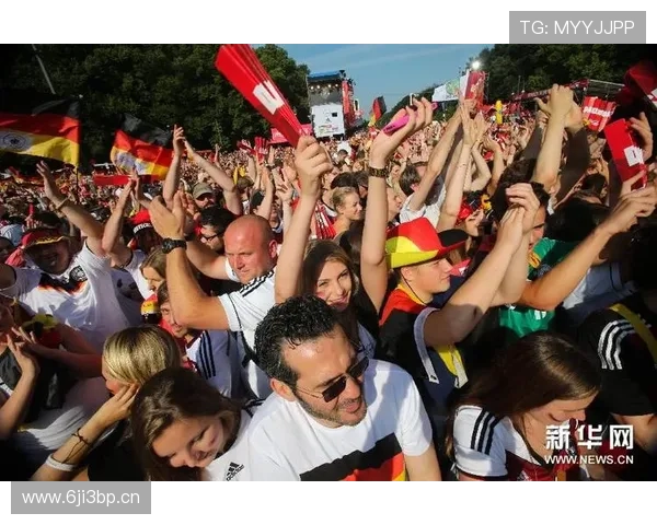 世界杯荣耀之路:各国顶级球星争夺足球王者宝座的激烈对决 世界杯荣耀之路:各国顶级球星争夺足球王者宝座的激烈对决